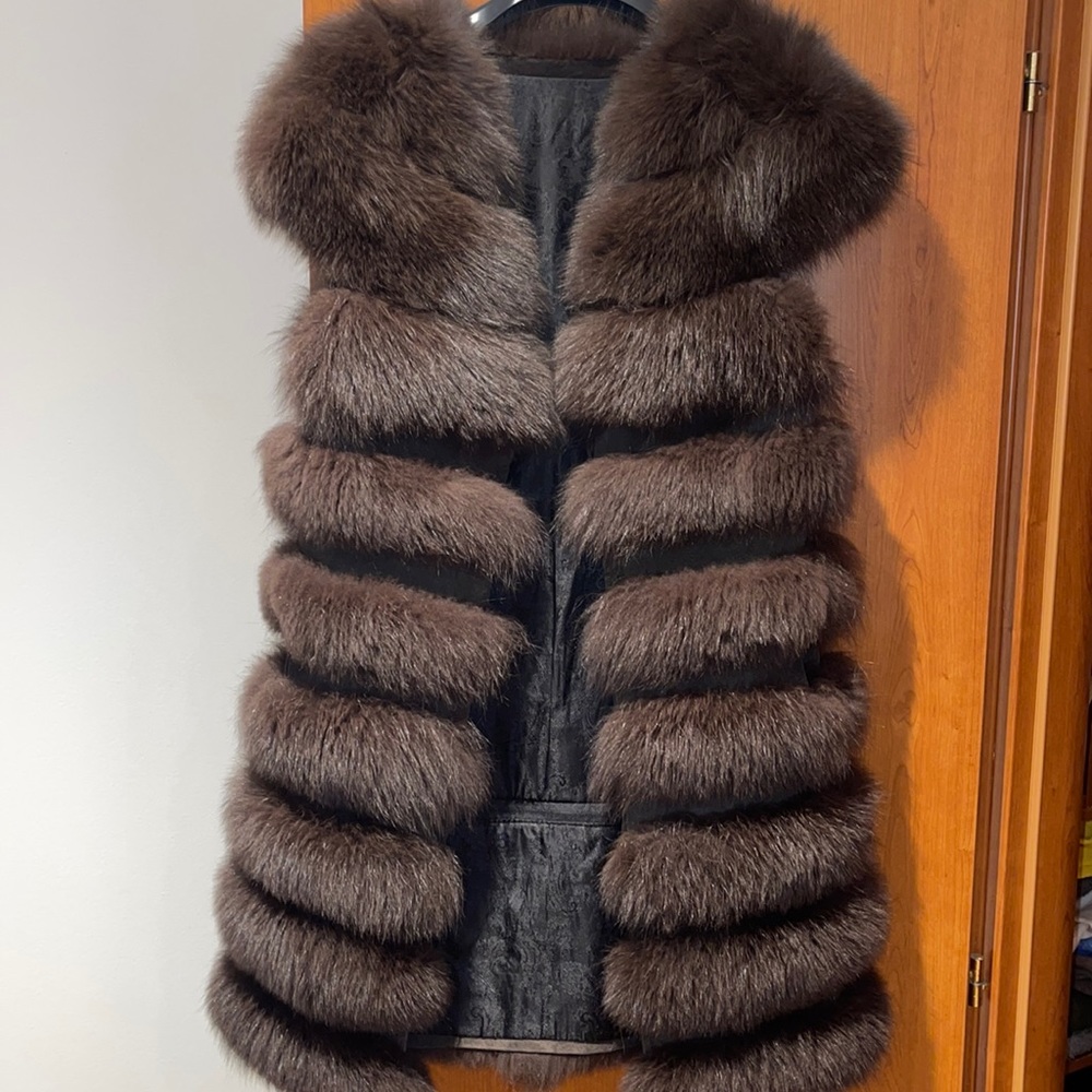 Fox fur vest